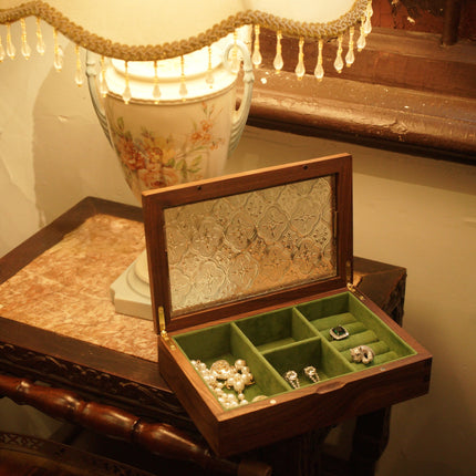 Smykkeskrin I Grønn Glass