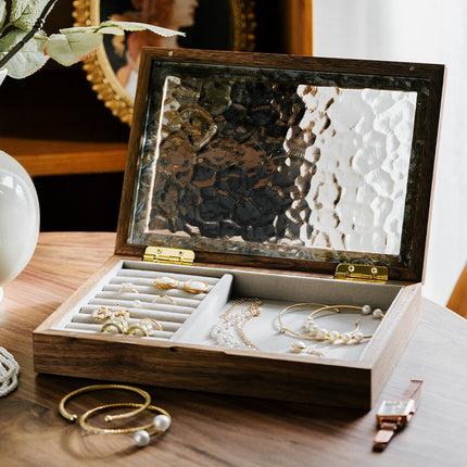 Antikke Smykkeskrin I Glass