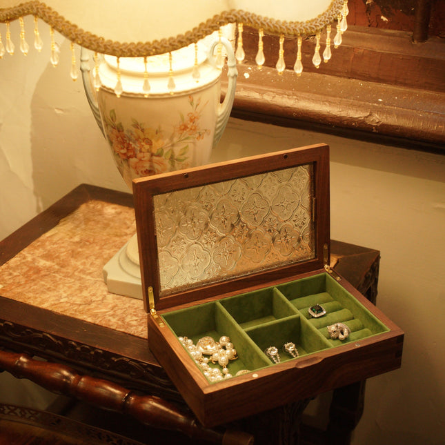 Smykkeskrin I Grønn Glass